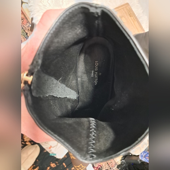 Louis Vuitton Cherie Ankle Bootie Size 9.5 - Picture 9 of 10